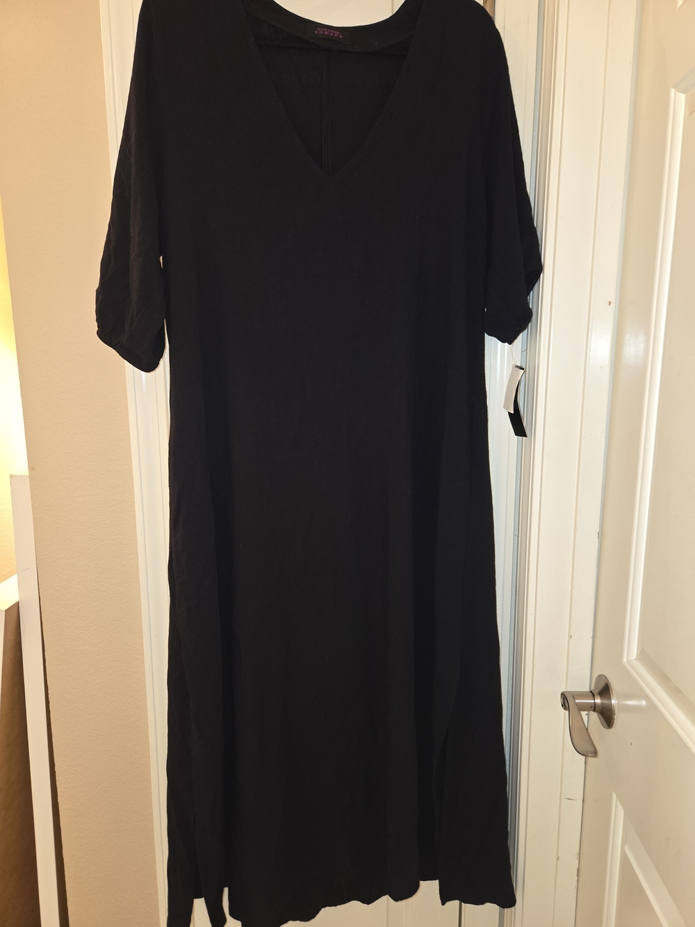 Suzanne Somers Black Linen Blend Maxi Dress.